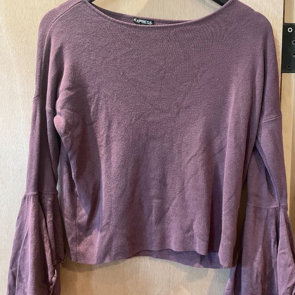 SALE 3️⃣ for $8! XS 70s Style Bell-Sleeves Sweater //  Express - Picture 7 of 11